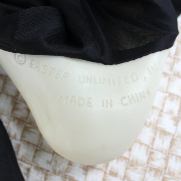 VTG Easter Unlimited Scream Ghostface Mask Melted Jagged Smile Glows in the Dark - Picture 8 of 8